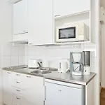 Hostel Linnasmaeki Τούρκου