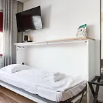 Hostel Linnasmaeki Τούρκου