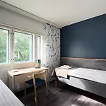 Linnasmaeki Hostel *