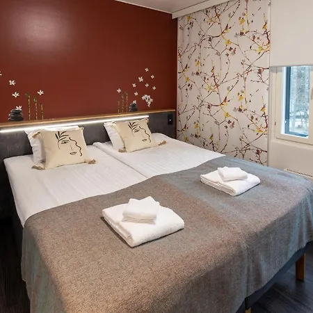 Linnasmaeki Auberge de jeunesse *