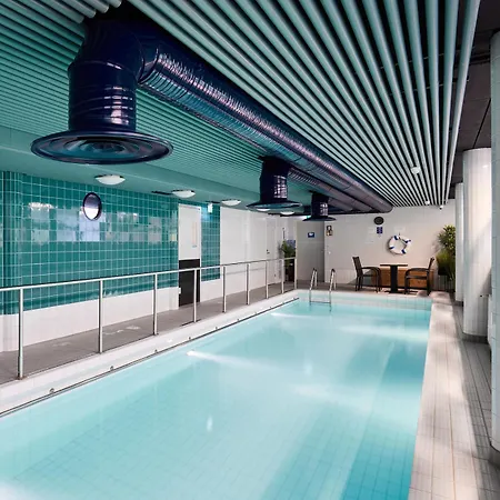 Linnasmaeki Hostel *