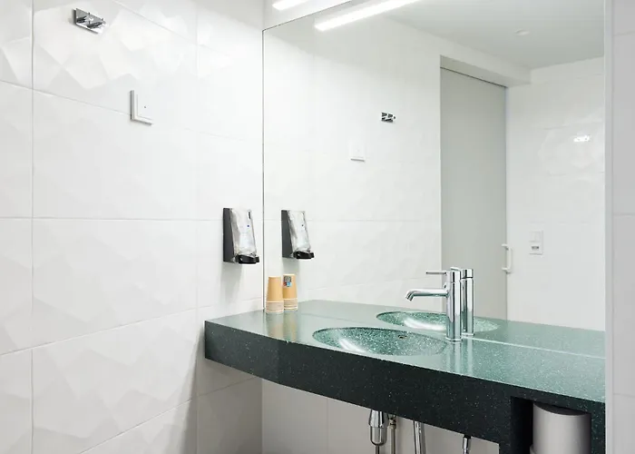 Linnasmaeki * Τούρκου