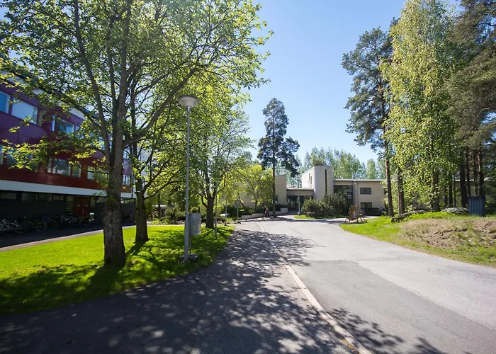 Linnasmaeki Albergue *